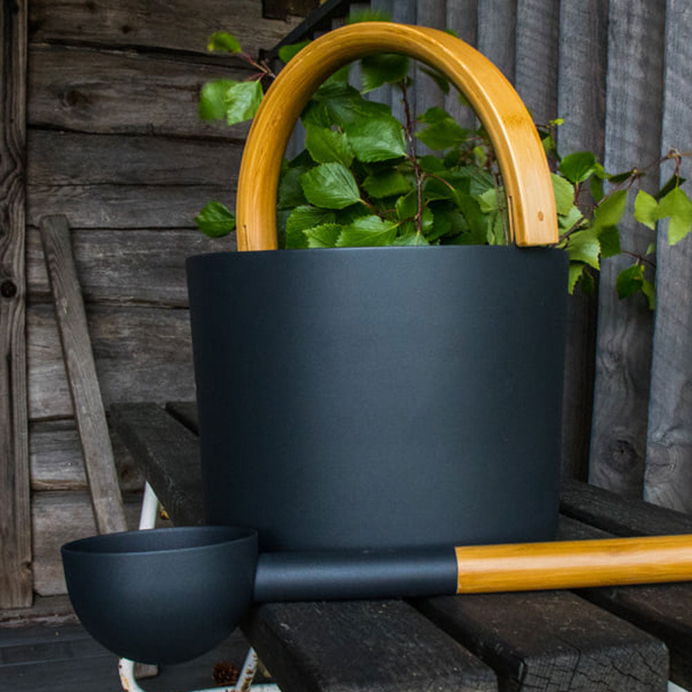 KOLO Sauna Set 2 - Sauna Bucket with curved handle and Ladle, Bamboo/Aluminum, 1Gal — view 3