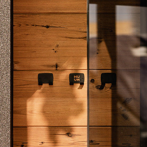 HUUM OVO Towel Hook Set - Sauna Design Towel Hook Set, Black — view 5