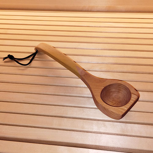 SaunaLife Essentials Set 3 - Wood Sauna Bucket and Ladle Set w/ Black Thermometer and Hygrometer — view 4